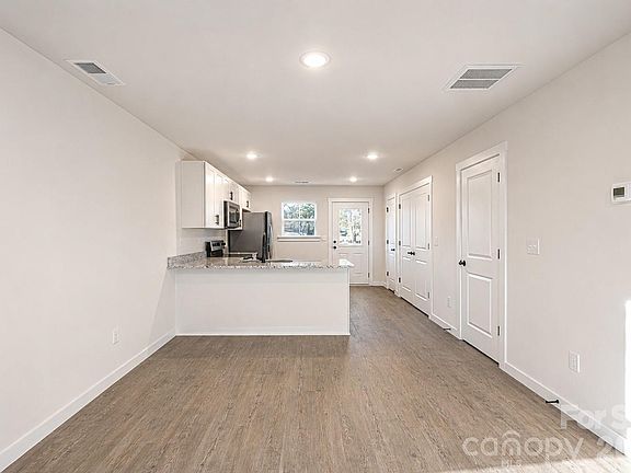 5th image of 1033 19th St NE #37 & 38