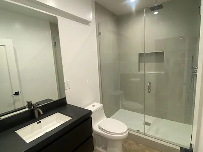 818 Grant St — Photo 47