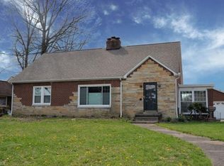 2161 Belleflower Dr, Alliance, OH