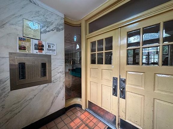 3rd image of 4300 Martha Ave APT 3K