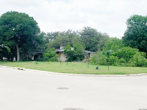 201 GARDENVIEW, Castle Hills, TX 78213