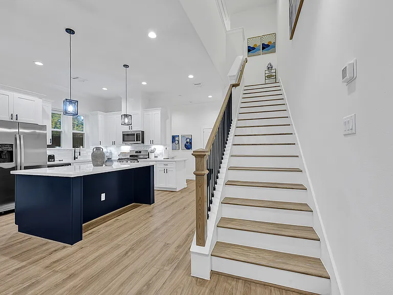 3511B Seabrook St — Photo 65