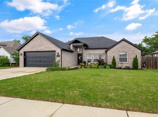 313 N Tacoma St, Farmington, AR 72730
