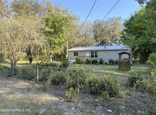 125 Hemlock St, Interlachen, FL 32148