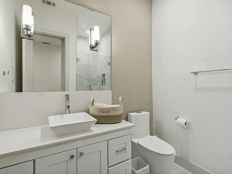 4618 Newmore Ave — Photo 20