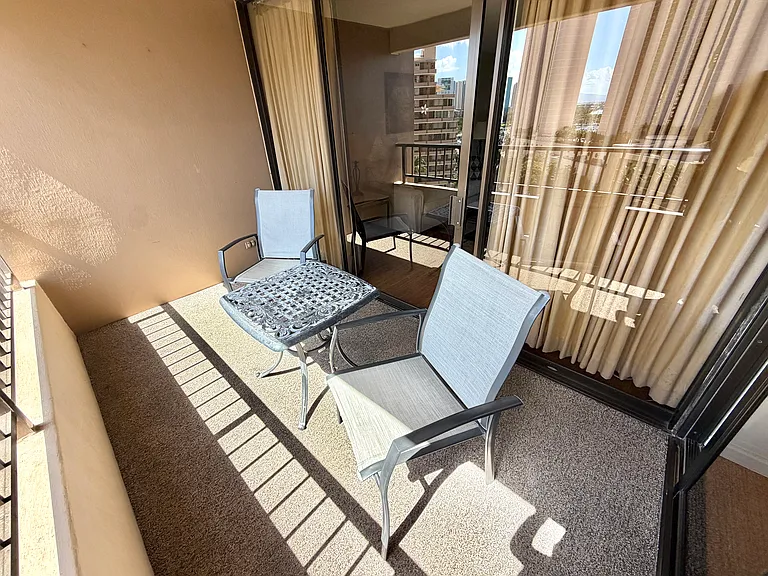 1778 Ala Moana Blvd #1402 — Photo 13