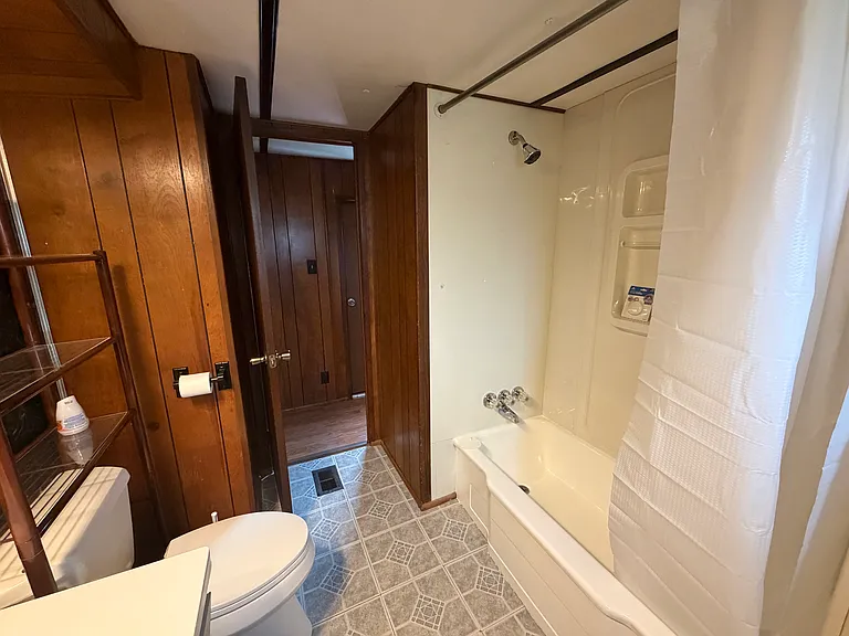 517 Ginseng Ln — Photo 11