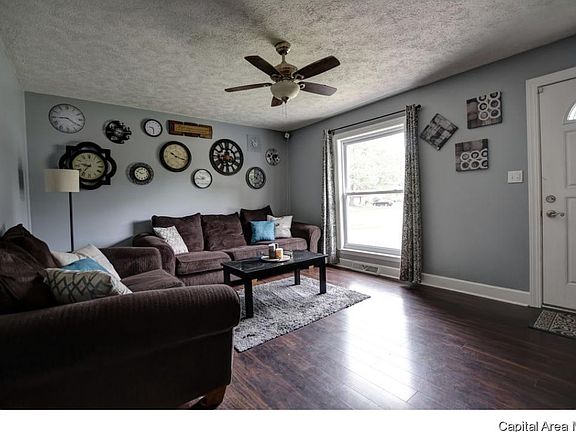 4th image of 343 Woodland Dr