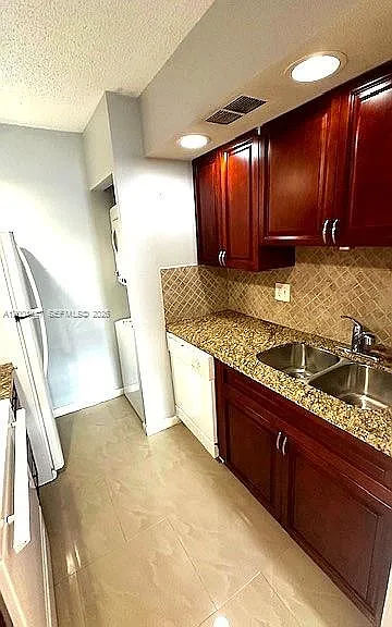10176 Twin Lakes Dr #13-C — Photo 7