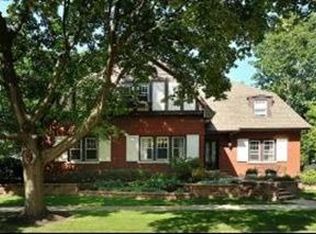 602 N Waiola Ave, La Grange Park, IL 60526