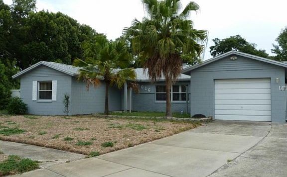 2nd image of 5016 Ferncrest Dr