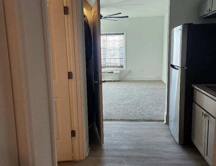 Railroad Apartments — Photo 11