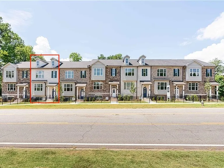 100 Wren Dr — Photo 1