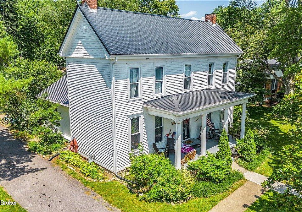 1st image of 152 Hamilton Heights Dr