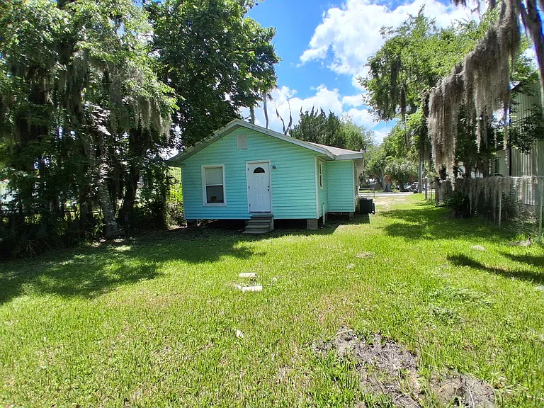 341 N Myrtle Ave — Photo 17