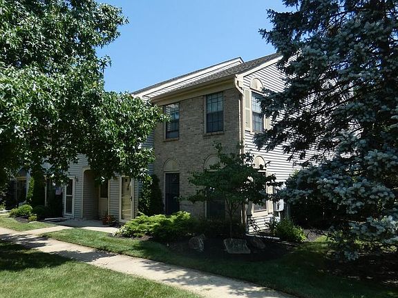 3rd image of 123 Wyndham Pl