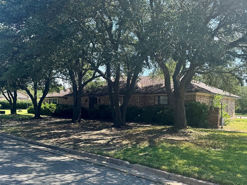 1st image of 2509 Bennett Ave