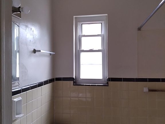 5th image of 4017 Carrie Ave APT 3