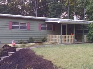 327 Cross Cove Rd, Roaring Spring, PA 16673