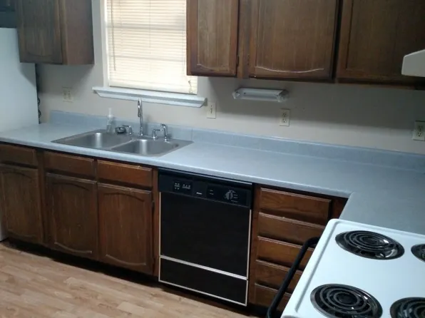 902 Cole Ave, Monroe, LA 71203