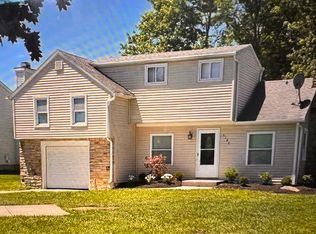 5186 Jaycox Rd, North Ridgeville, OH 44039