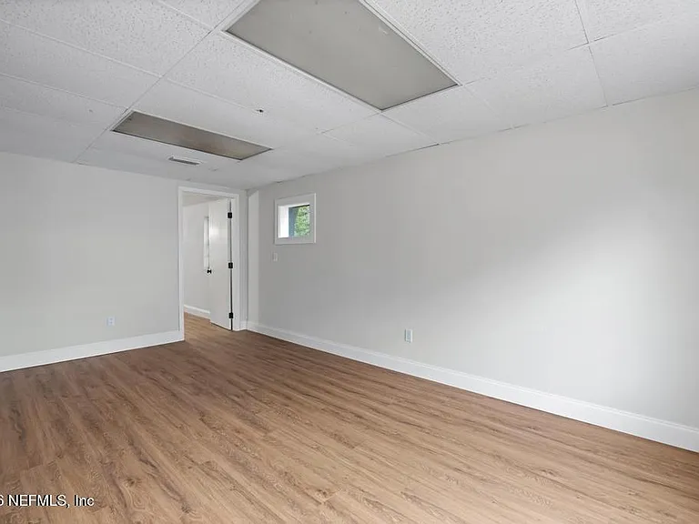 1012 Beckner Ave — Photo 8