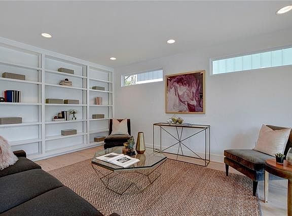 2nd image of 7804 Hardy Dr