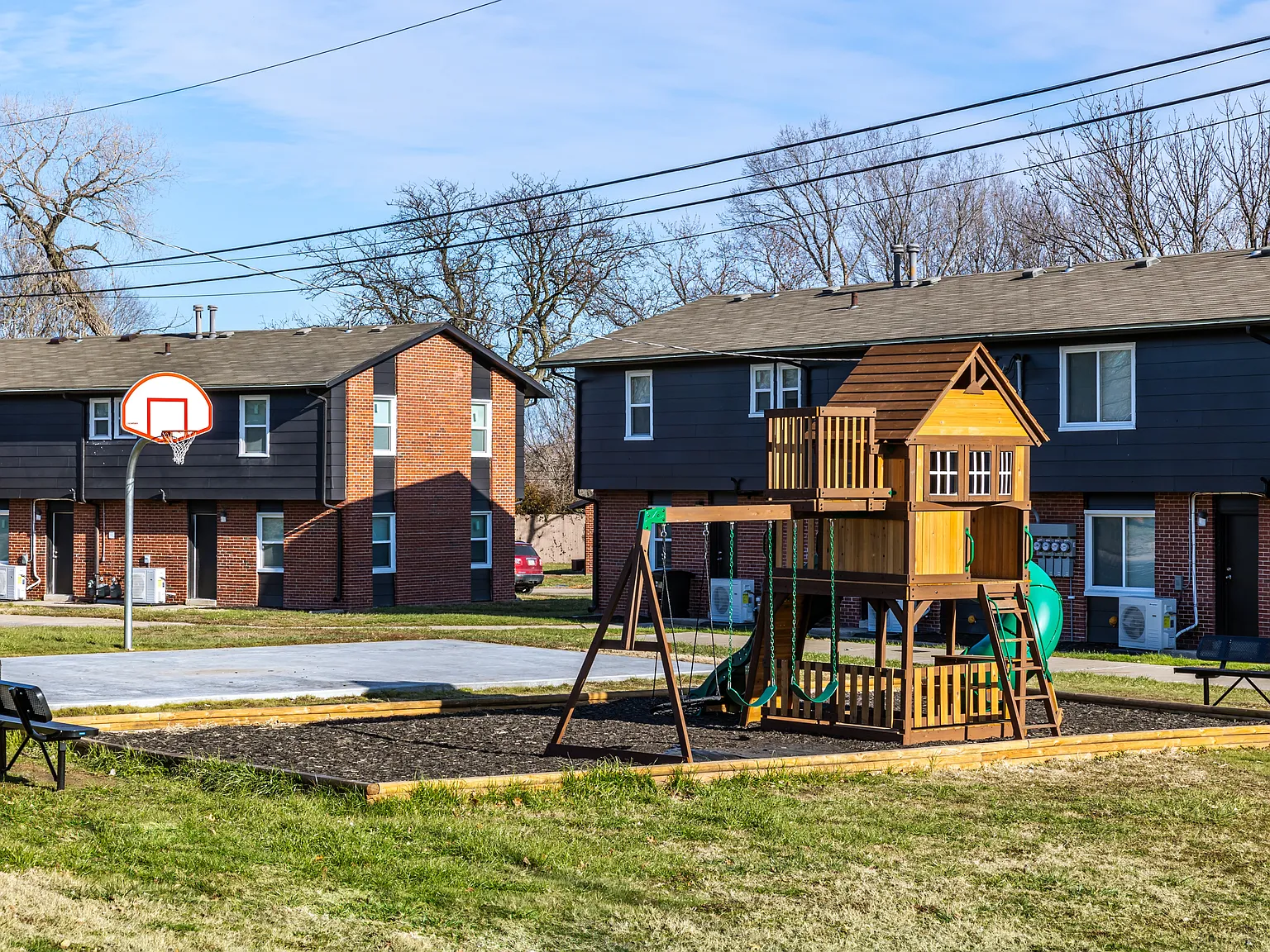 Blacklark Apartments — Photo 1