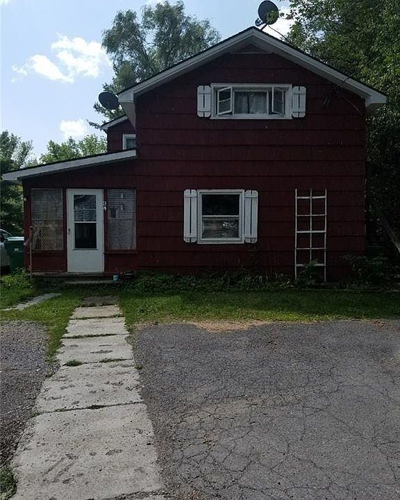 1st image of 34 Continental Ave