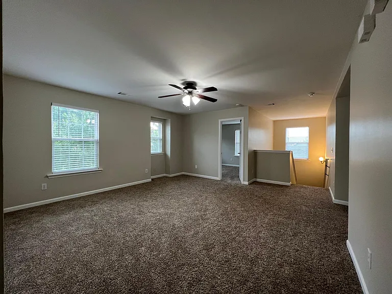 6170 Sparkling Cove Ln — Photo 14
