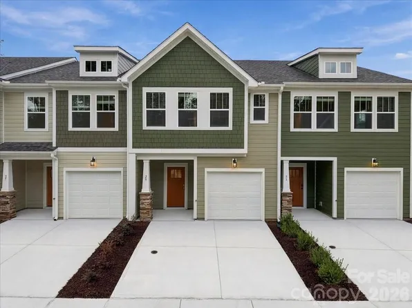 29 Oleetah Falls Way, Hendersonville, NC 28792