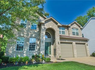 8460 Vintage Ln, Macedonia, OH 44056
