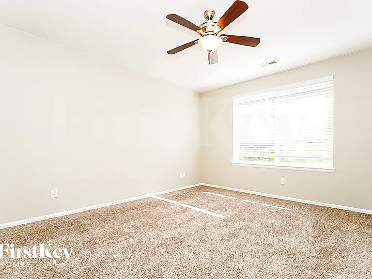 1208 S Flat Rock Cir — Photo 8