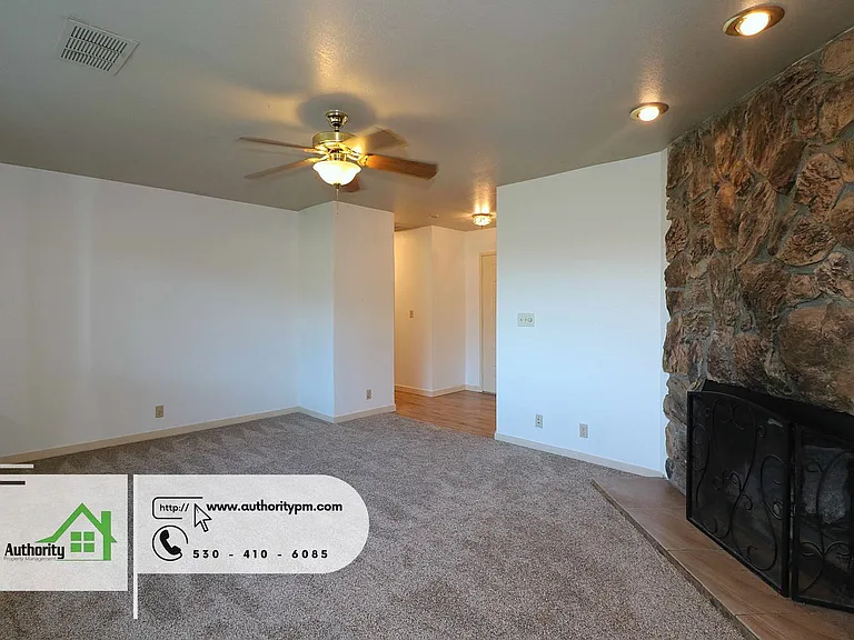 3751 Harrow Ct — Photo 7