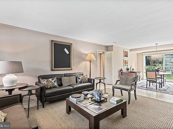 4th image of 5021 Sentinel Dr APT 111