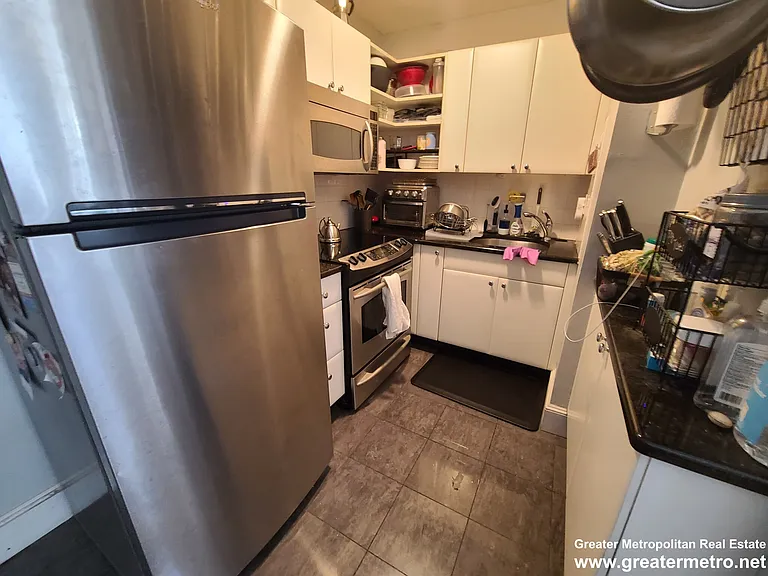 224 Commonwealth Ave #10F — Photo 2