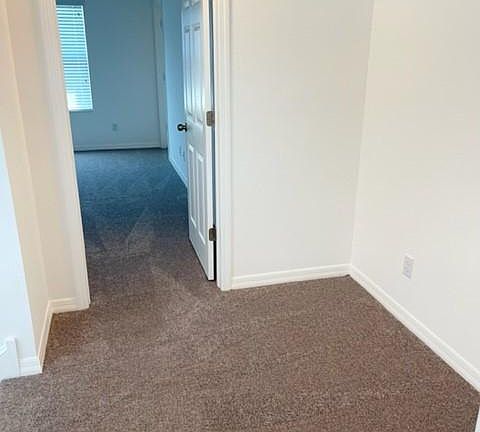 4th image of 2966 Autumn Rock Dr