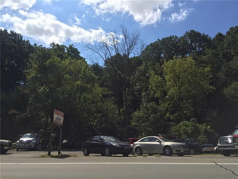 1st image of 1819 Babcock Blvd