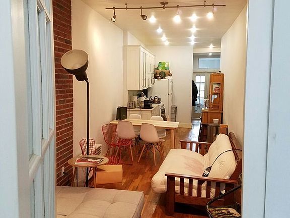 2nd image of 415 Bushwick Ave APT 2R