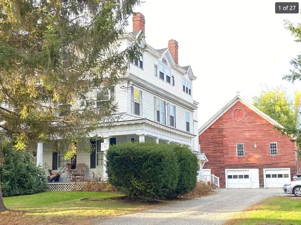 40 Westminster St #5, Walpole, NH 03608