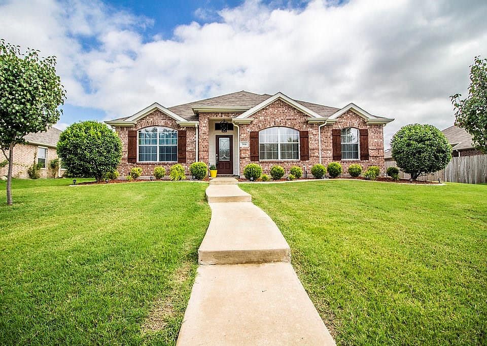1st image of 304 Ame Ln