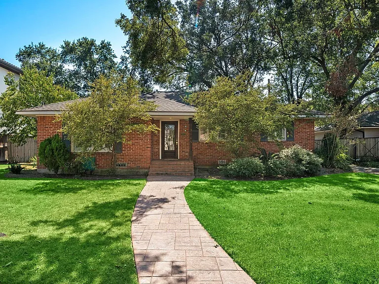 3115 Glen Haven Blvd — Photo 1