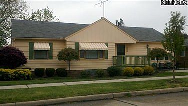 1st image of 1461 Woodbine Ave