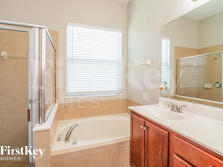 581 Longmill Ln — Photo 9