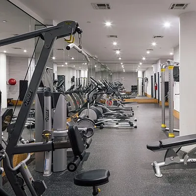 Rented by Monarch Realty Group | media 11