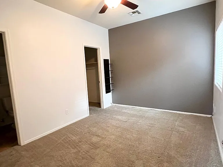 8940 W Olive Ave — Photo 10