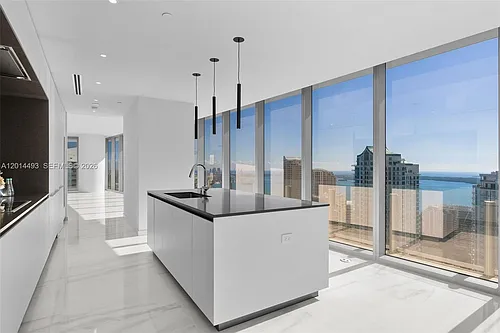 300 Biscayne Boulevard Way #3801 Photo 1