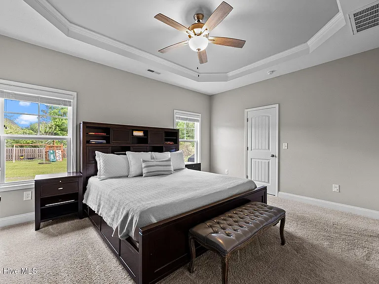 303 Red Cedar Dr — Photo 23