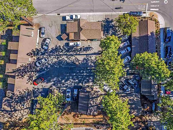 4th image of 8301 Trout Ave