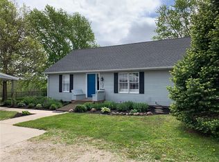 9265 NE Hubbell Rd, Bondurant, IA 50035